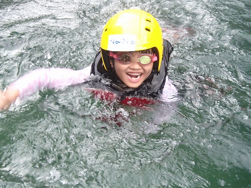 150813family-rafting (5)