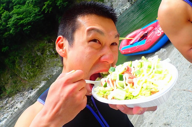 yoshinogawa rafting1 (2)